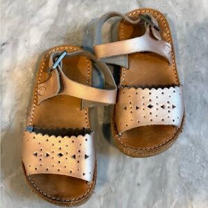 Freshly Picked Sandal size 6